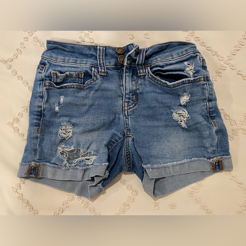 Ripped Shorts